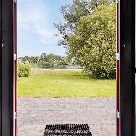 Vakantiehuis Aan Het Water -Incl Laadpaal- Ewijk Eksteriør bilde